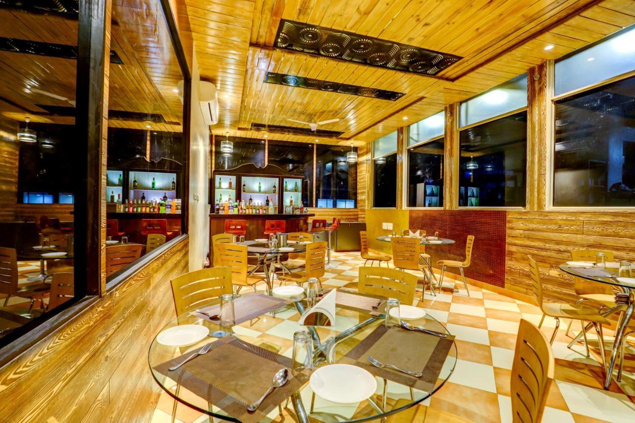 Hotel Shree Nanda Удайпур Екстериор снимка