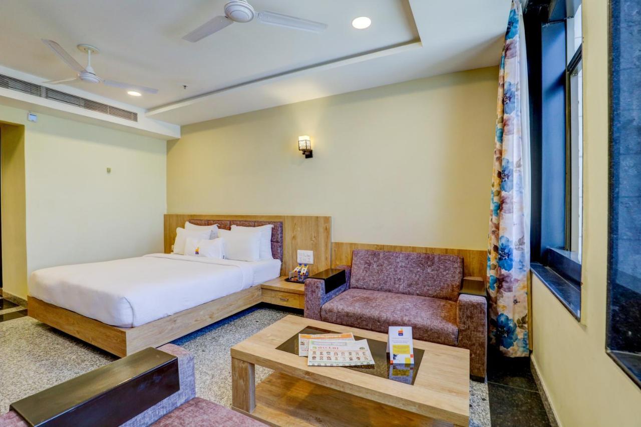 Hotel Shree Nanda Удайпур Екстериор снимка